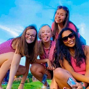 Meet your Posher, Kynna